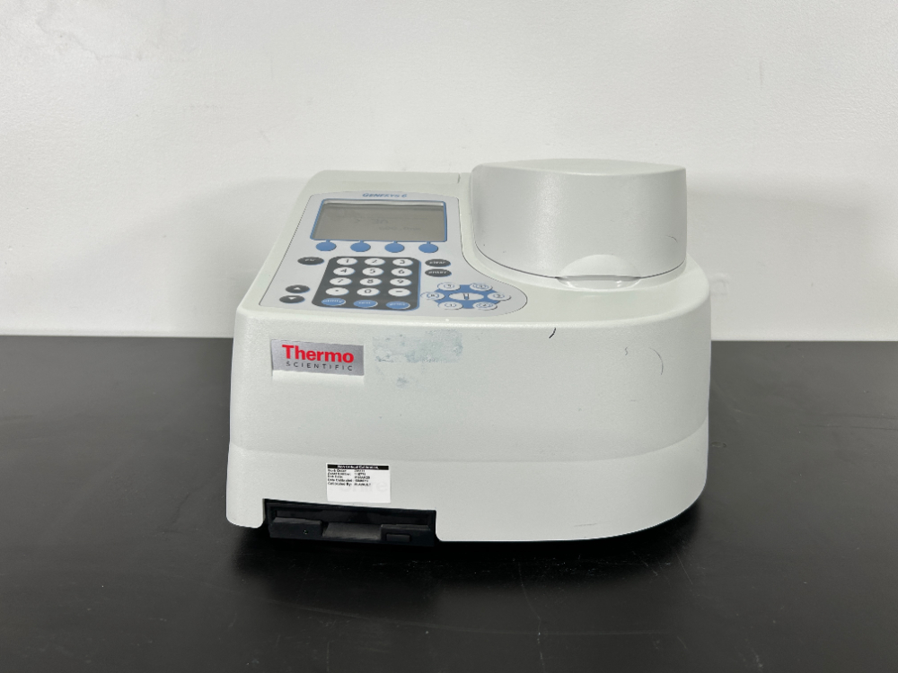 Image of Thermo Scientific Genesys 6 UV/Vis Spectrophotometer